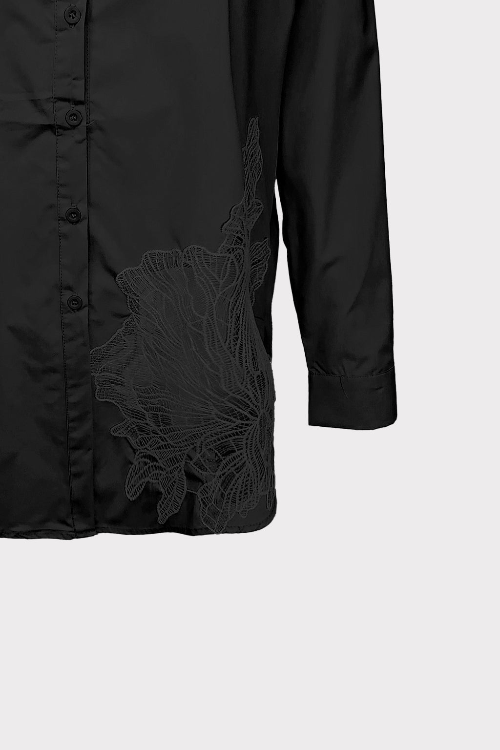 Camicia patch fiore in trasparenza
