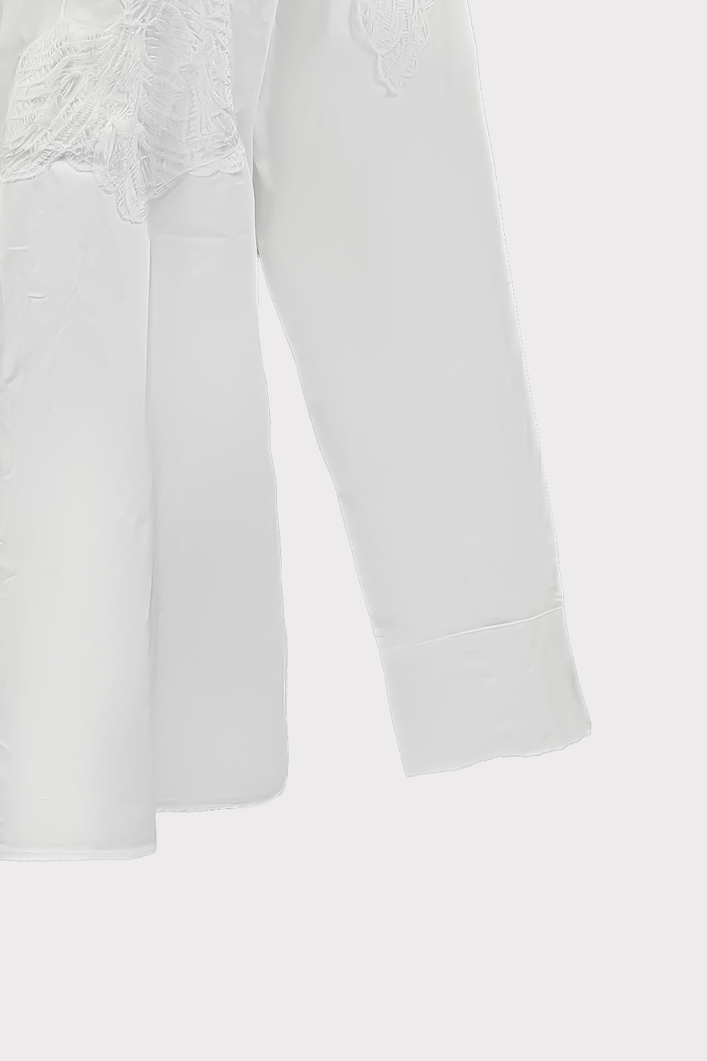 Camicia con applicazione spalle