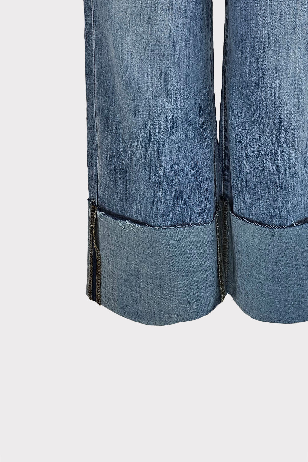 Jeans con piegone