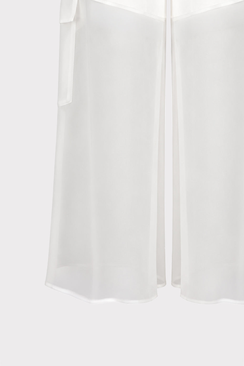 Pantalone cargo fluido