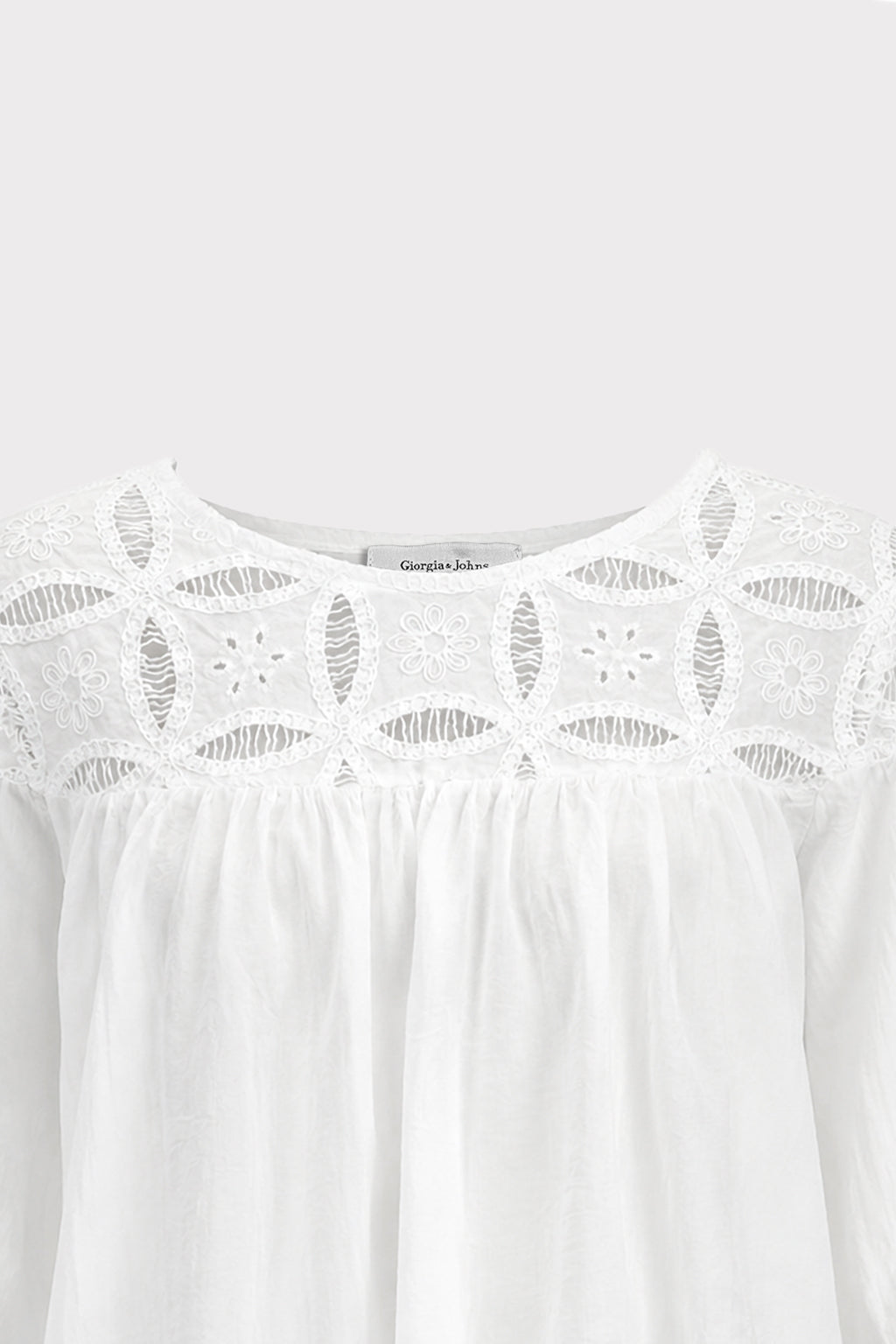 Blusa con ricamo
