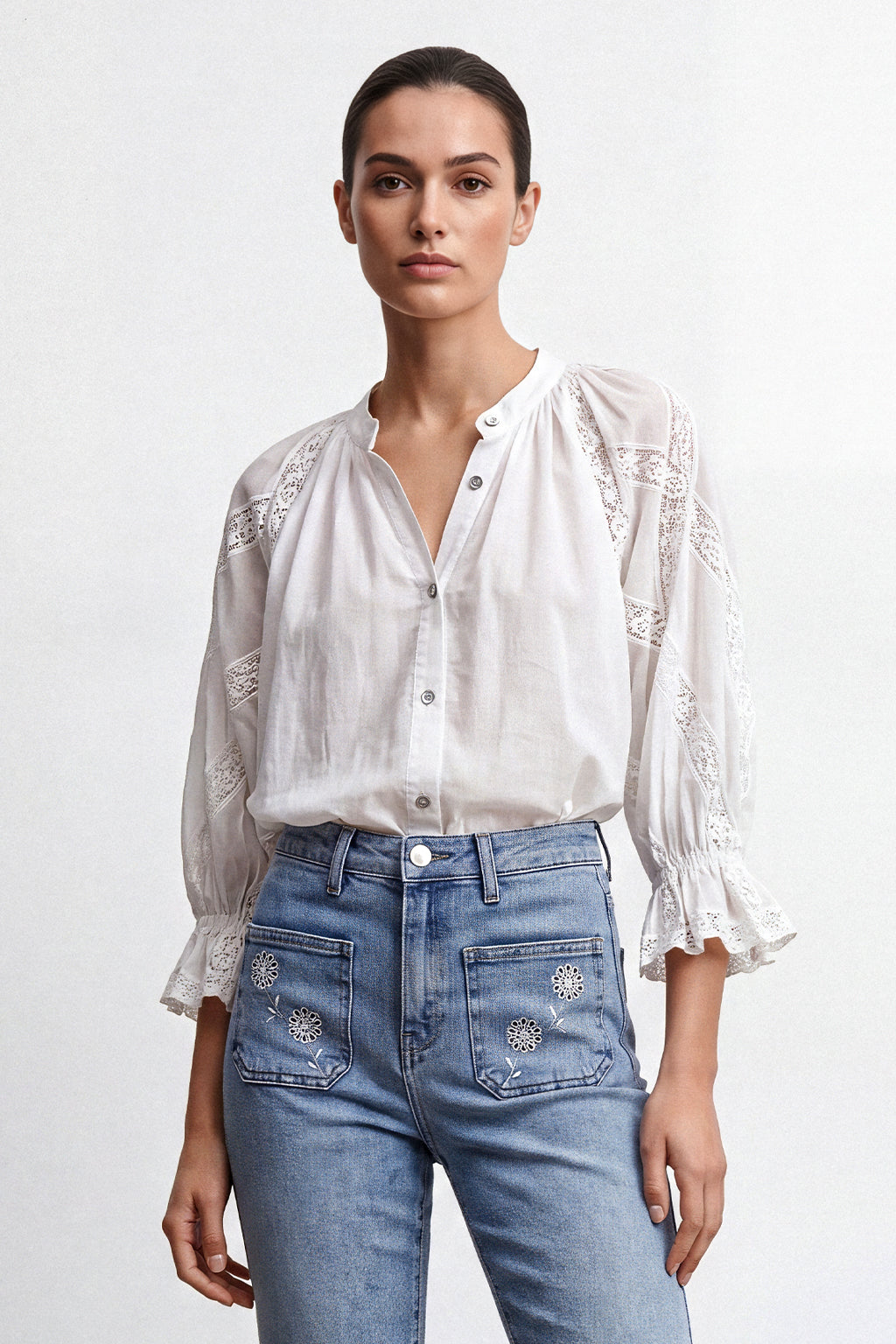 Camicia maniche ricamate