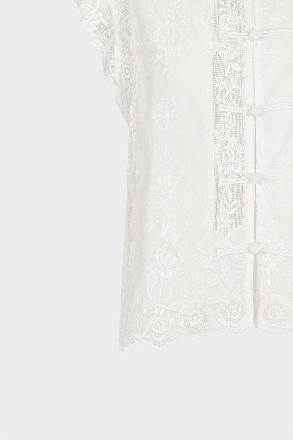 Camicia in pizzo con alamari