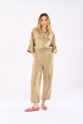Pantalone con coulisse al fondo