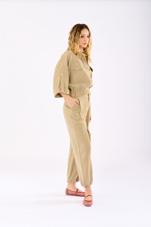 Pantalone con coulisse al fondo