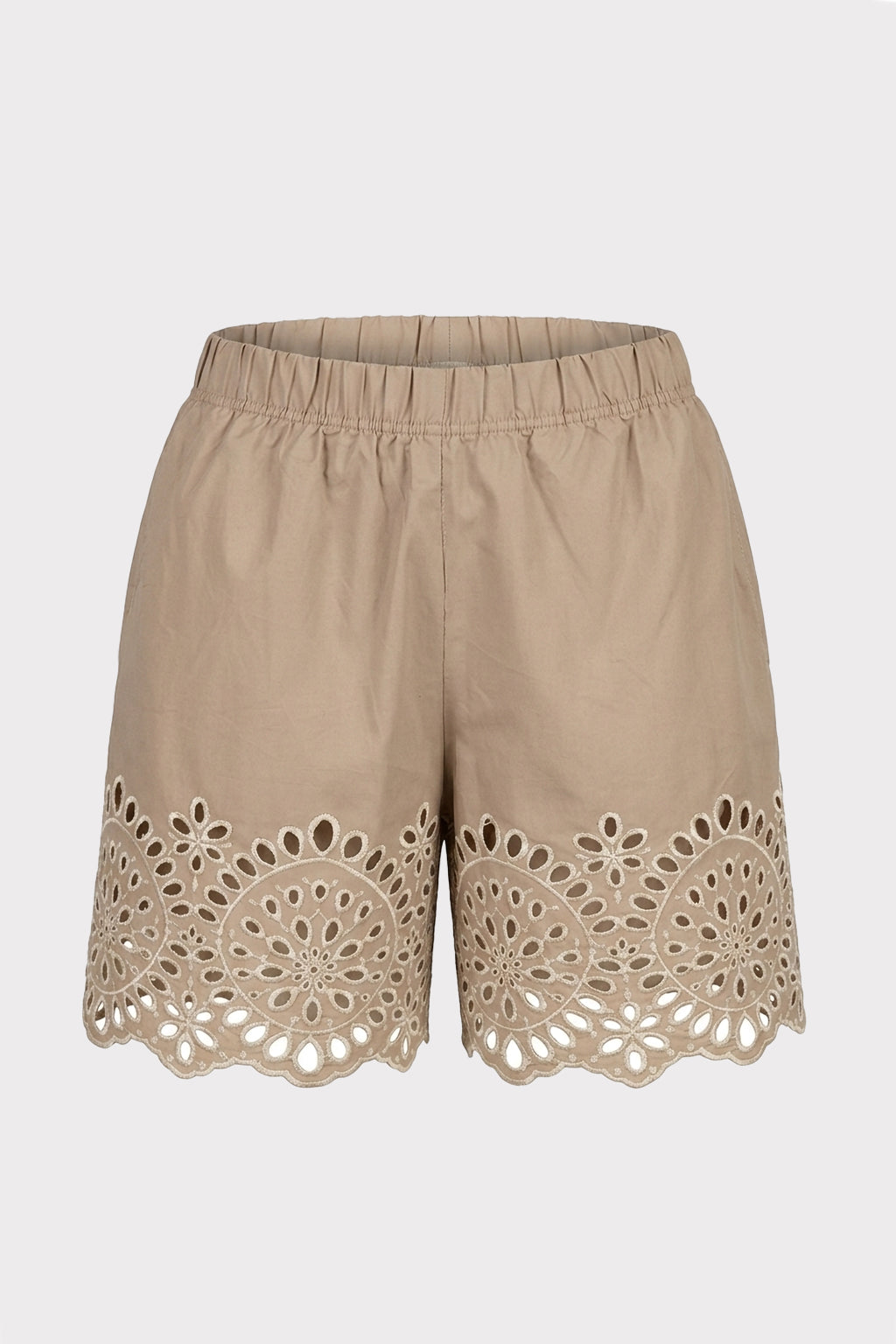 Shorts con ricami sangallo