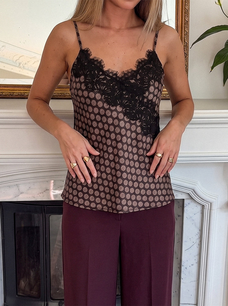 Top stampa geometrica con inserto pizzo