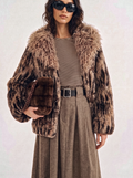 Giacca in ecopelliccia maxi collo Mogolia