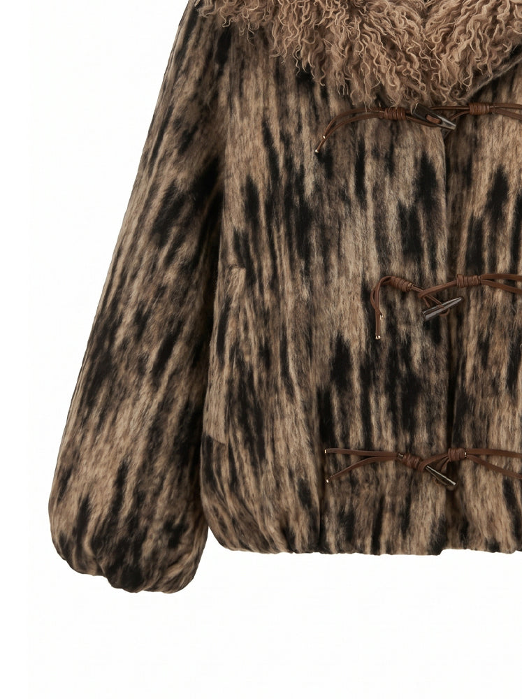 Giacca in ecopelliccia maxi collo Mogolia