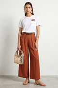 T-shirt con tachino e ricamo