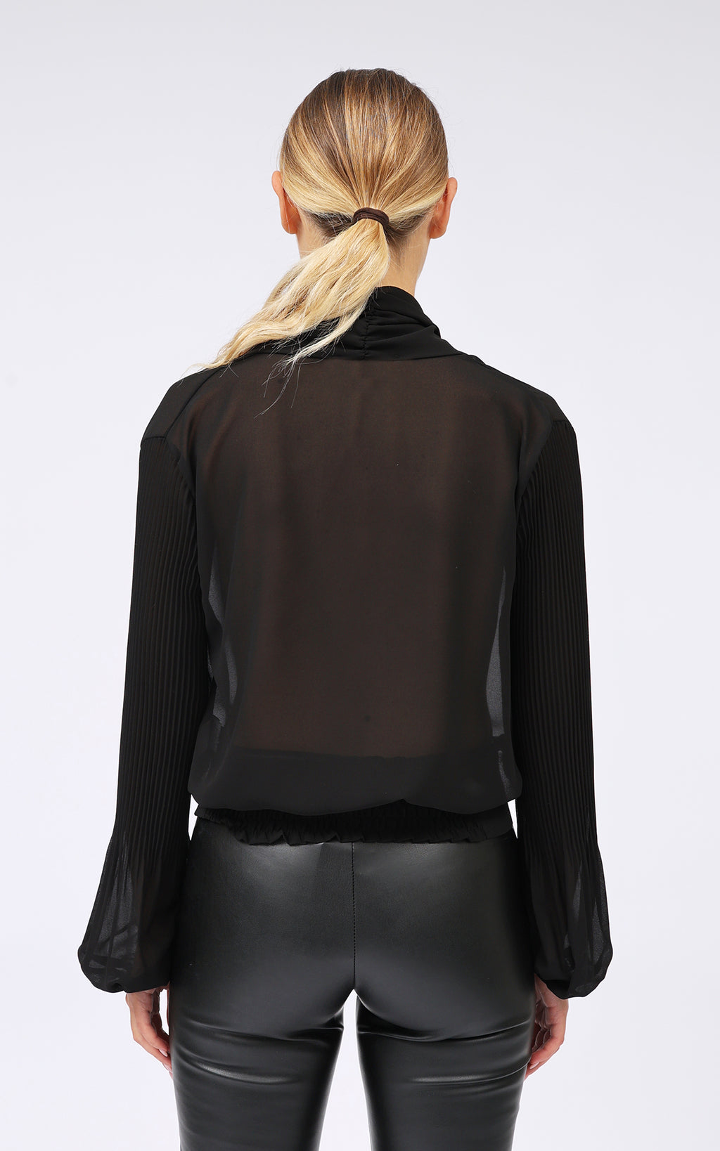 Blusa collo scialle
