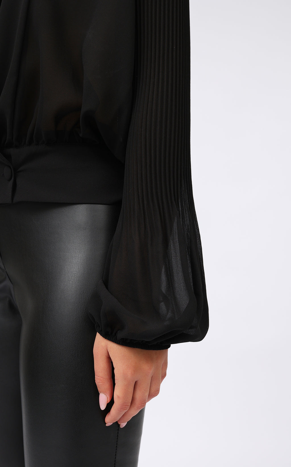 Blusa collo scialle