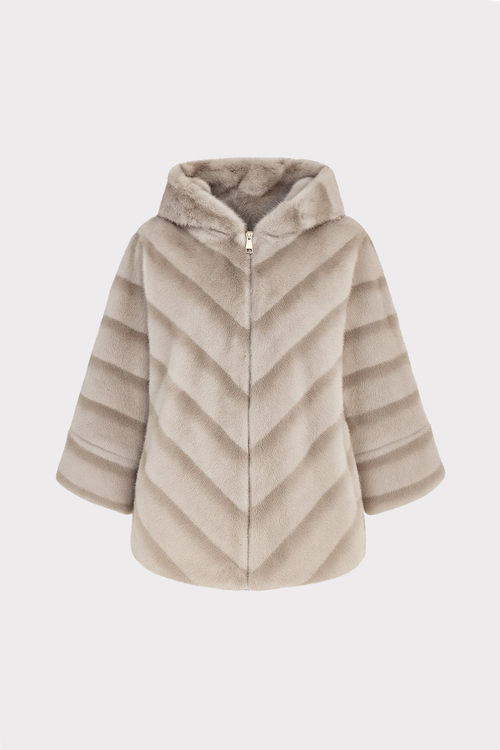 Cappotto con cappuccio in eco-pelliccia