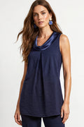 Top smanicato scollo fluido