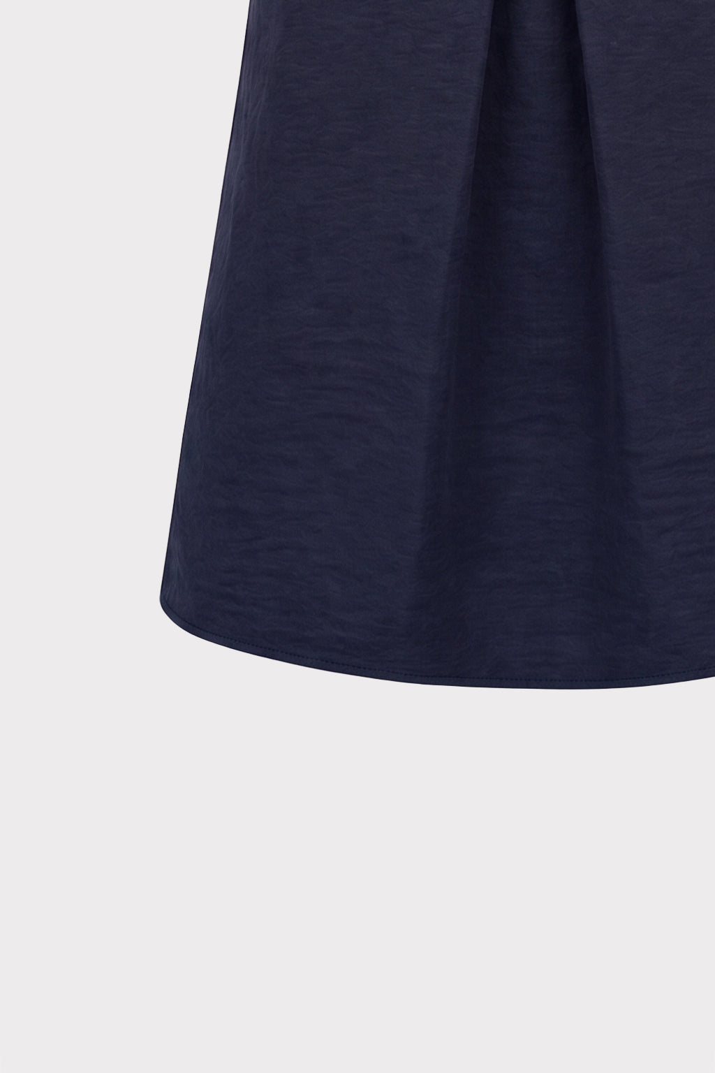 Top smanicato scollo fluido