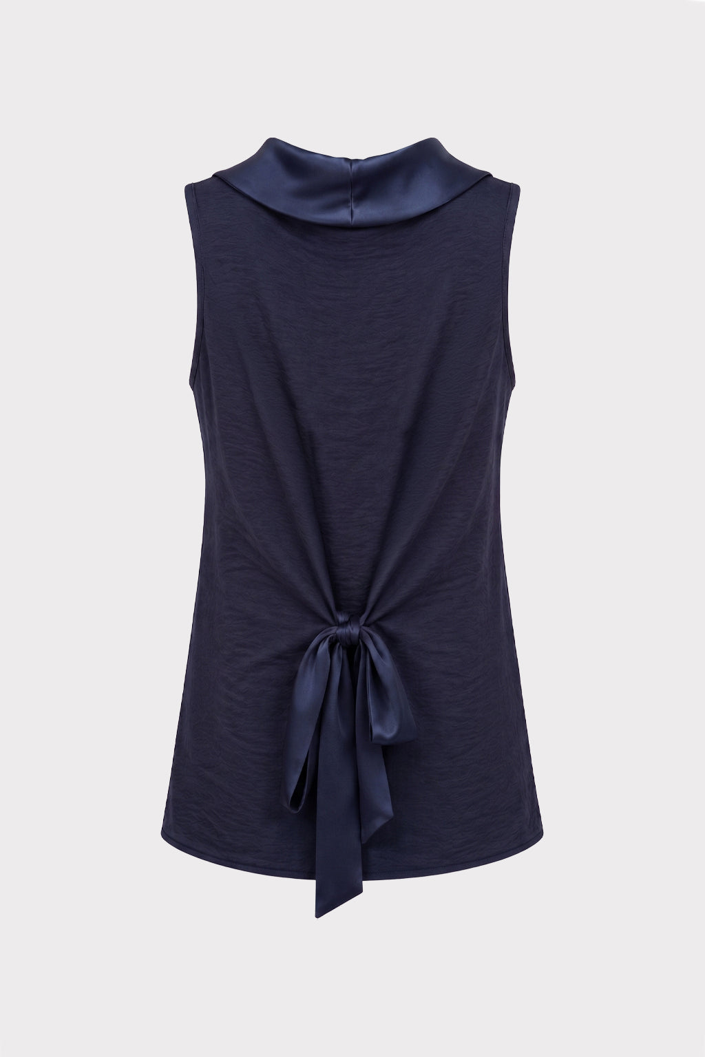 Top smanicato scollo fluido