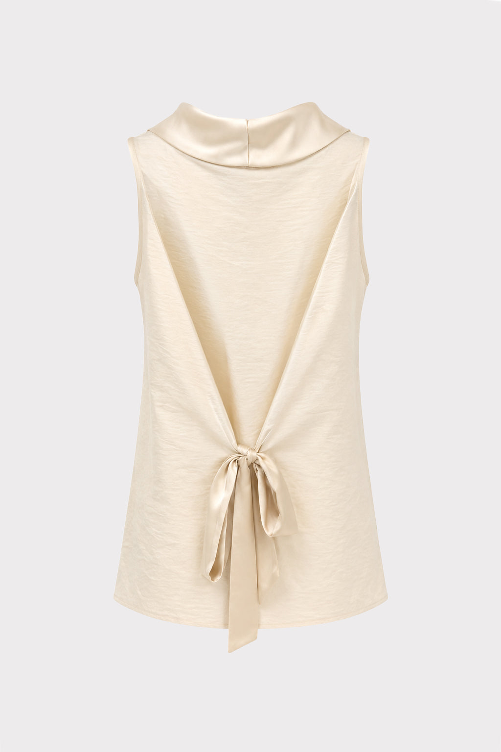 Top smanicato scollo fluido