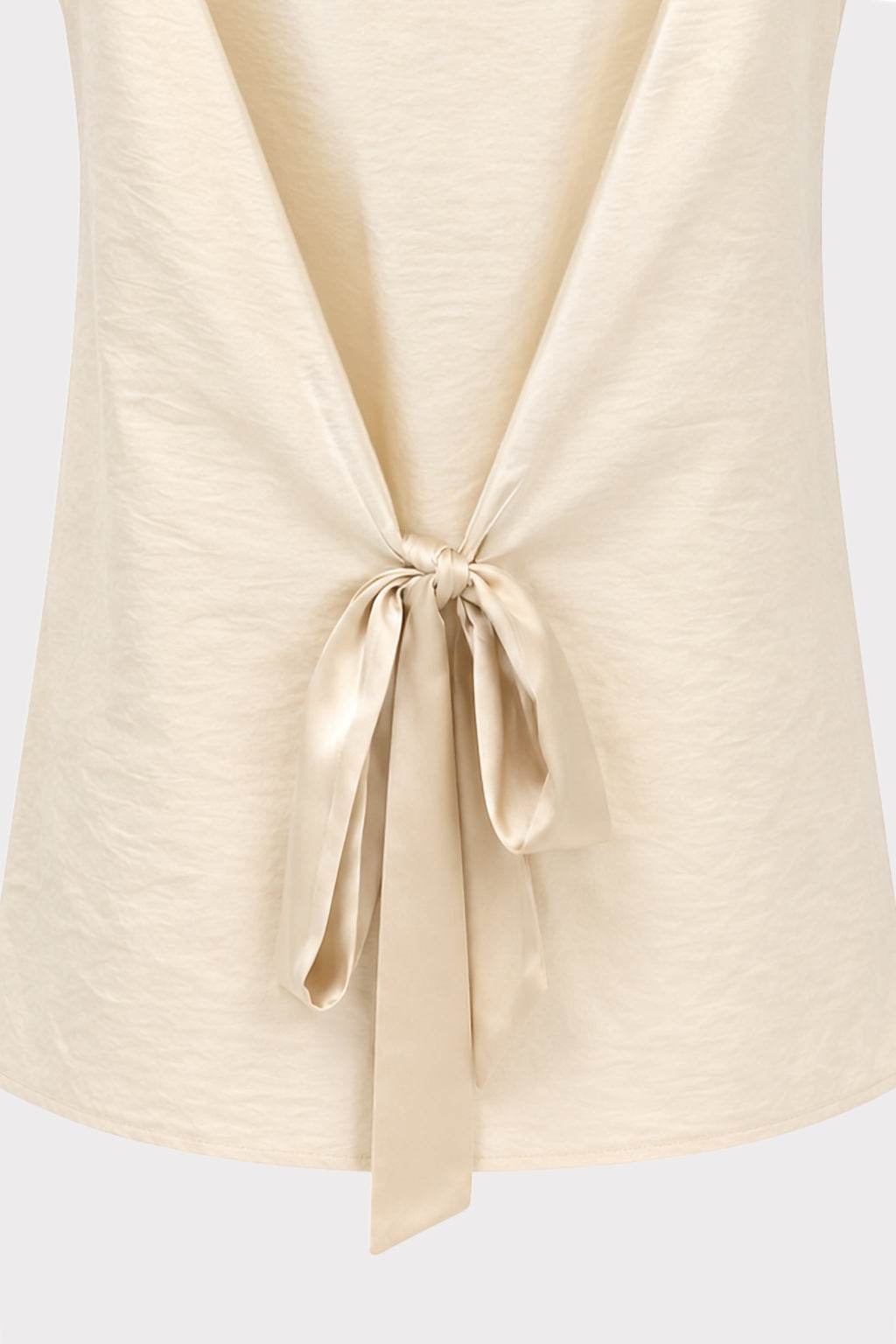 Top smanicato scollo fluido