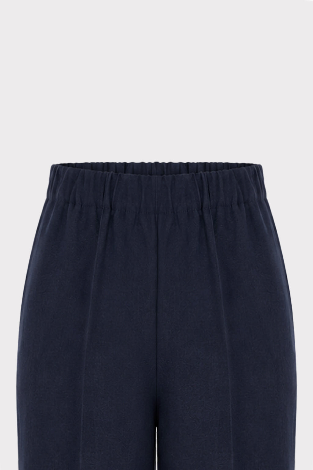 Pantaloni semi flare