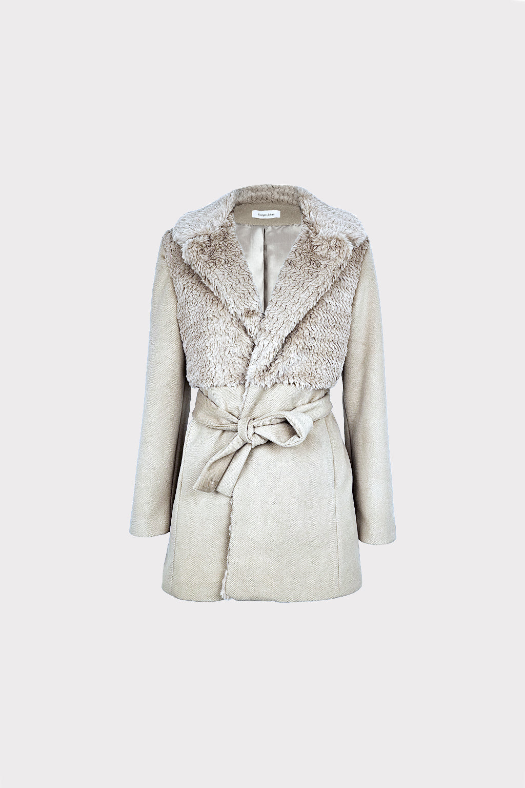 Cappotto corto vestaglia con pelliccia