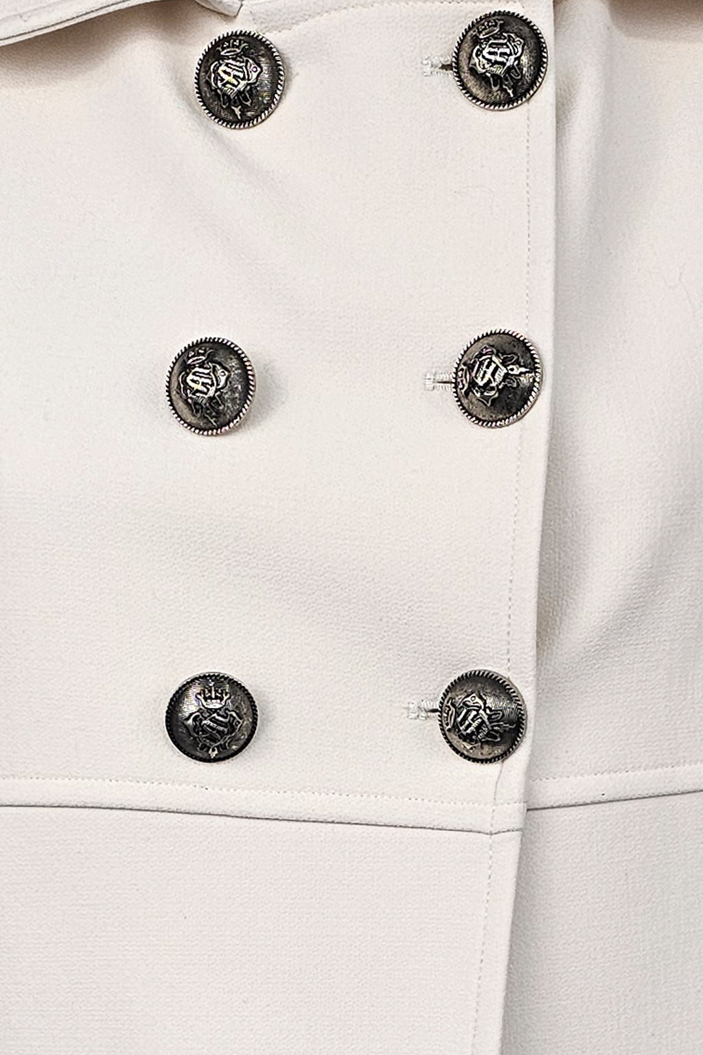 Cappotto doppiopetto bottoni militari