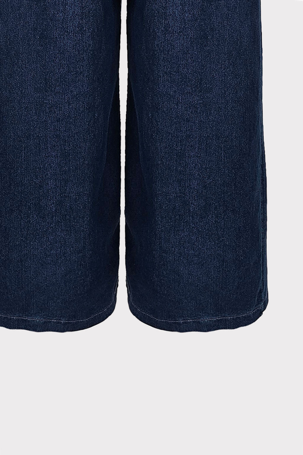 Jeans con bottoni fiori