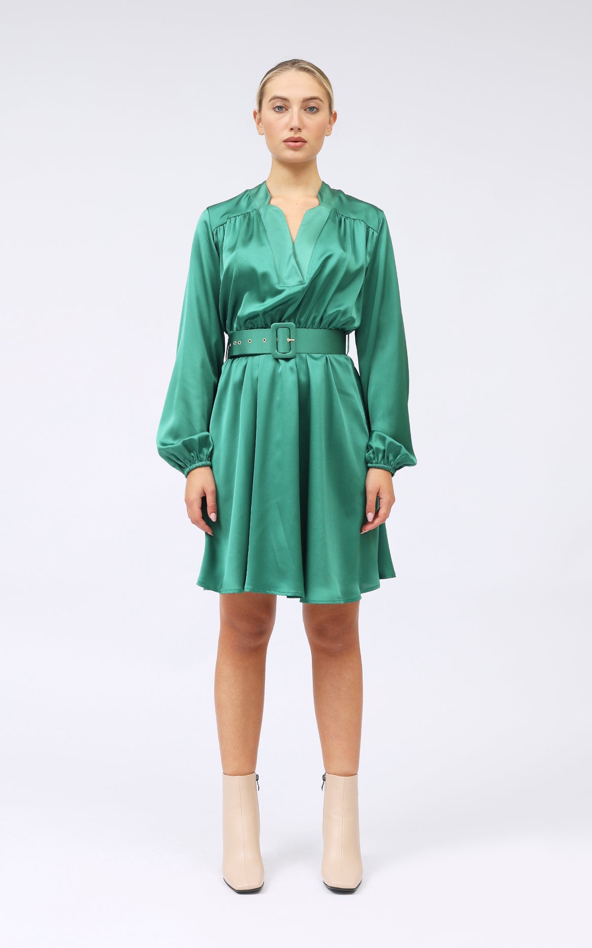 Abito satin riprese