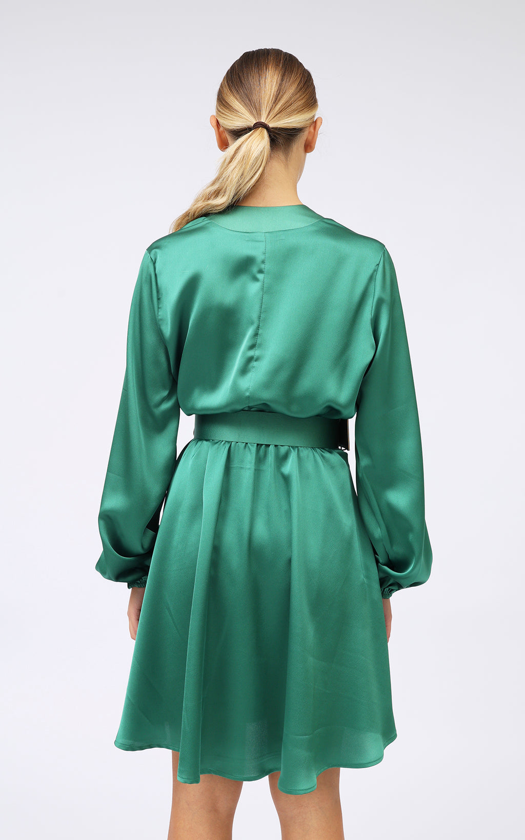 Abito satin riprese