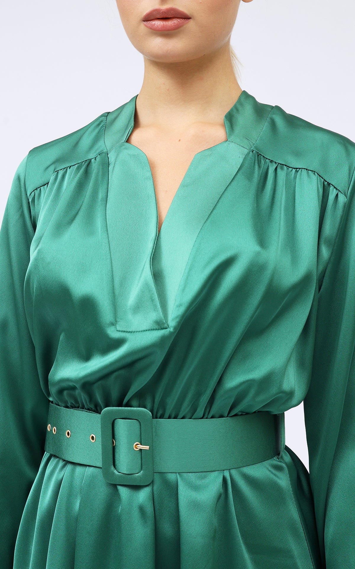 Abito satin riprese