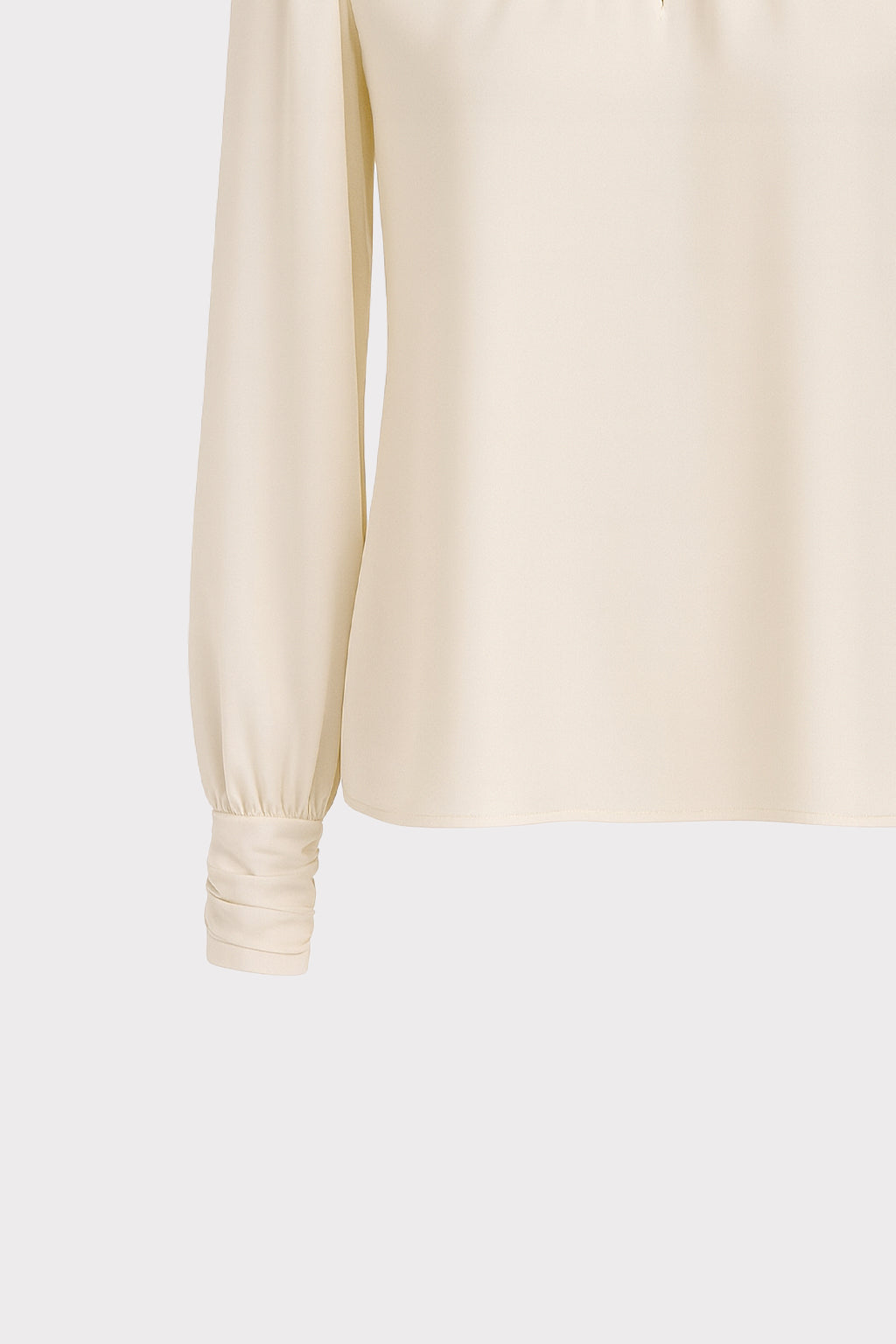 Blusa collo drappeggiato