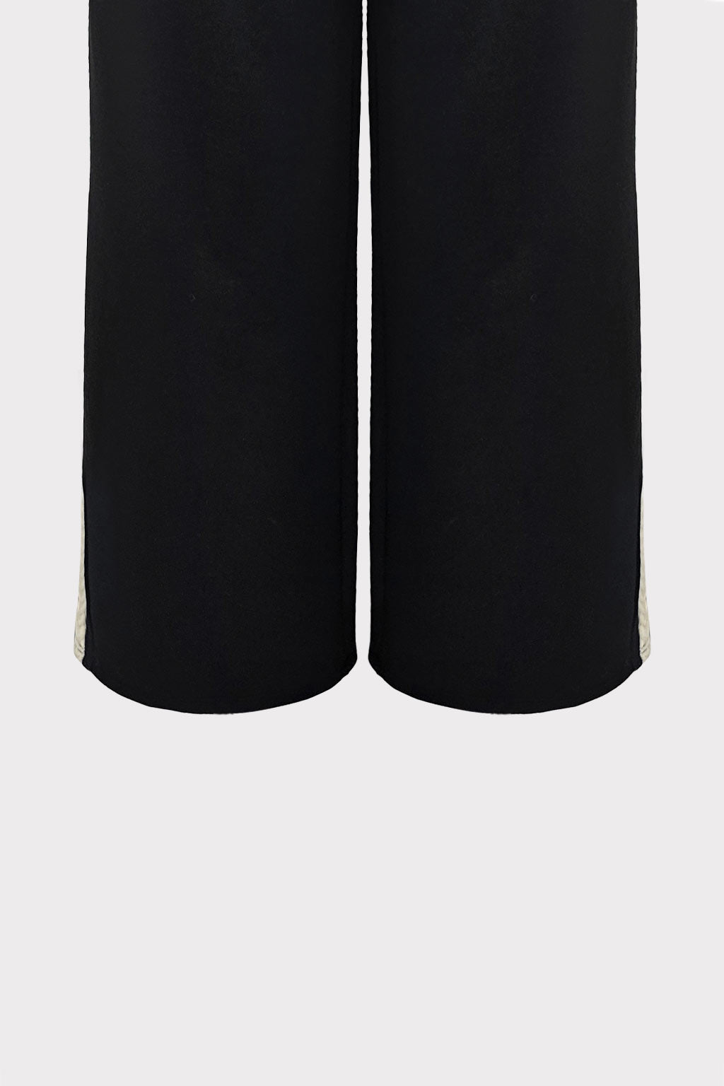 Pantalone con banda passamaneria