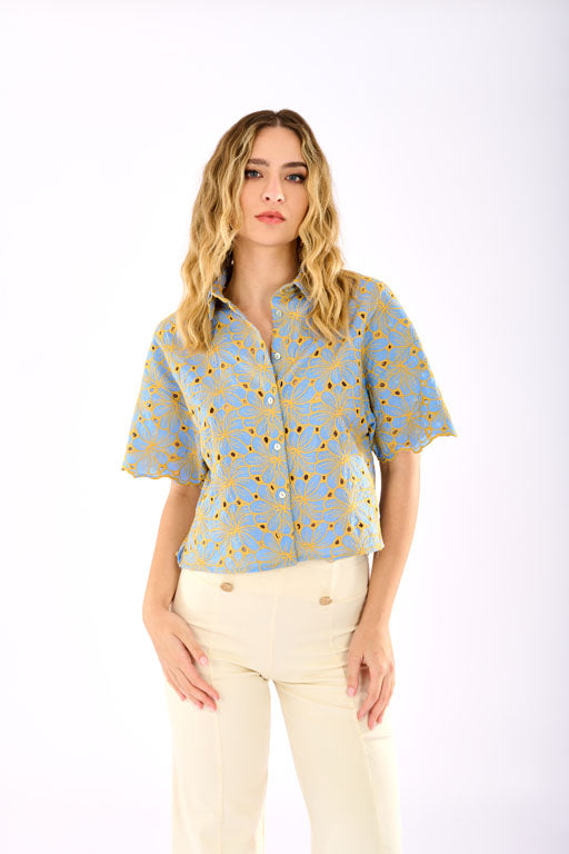 Camicia con ricamo bicolor