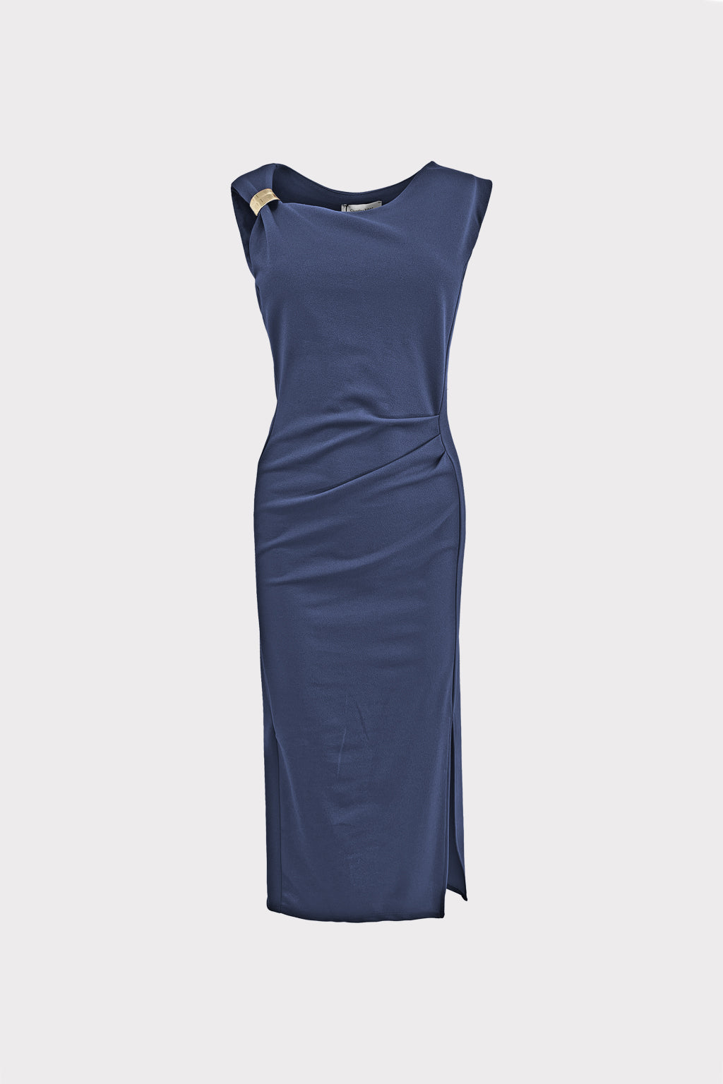 Abito midi con accessorio