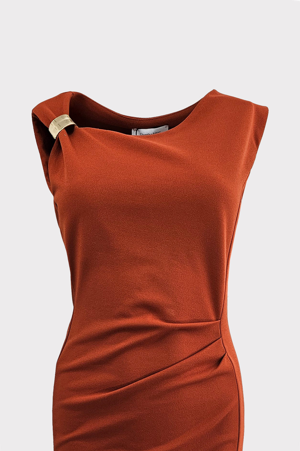 Abito midi con accessorio