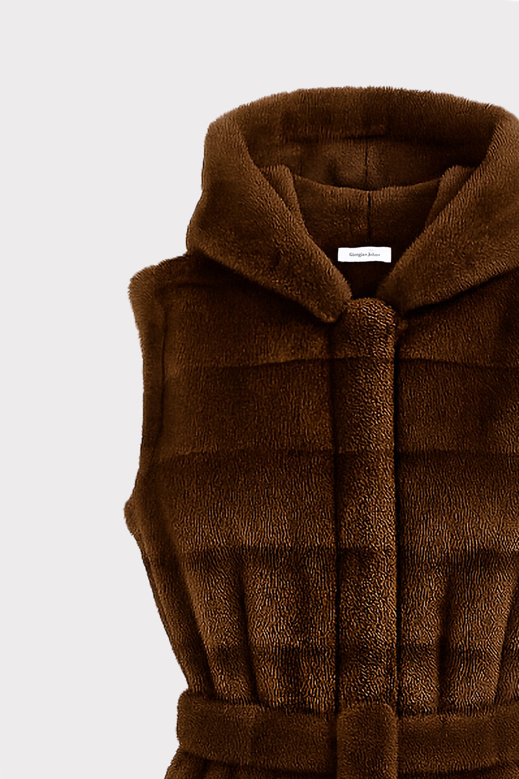 Gilet in ecopelliccia con cintura