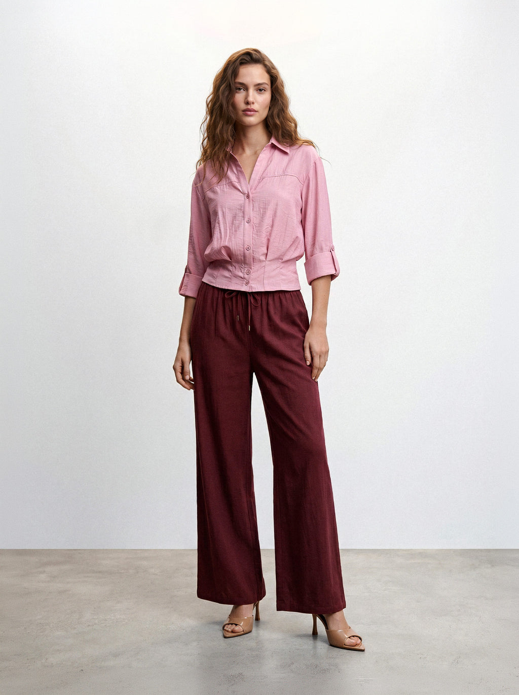 Camicia cropped tessuto stropicciato