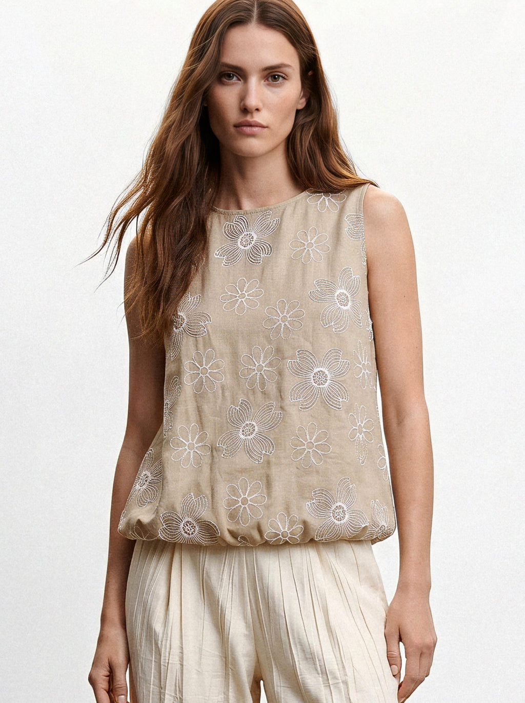 Top rimborsato ricami all-over