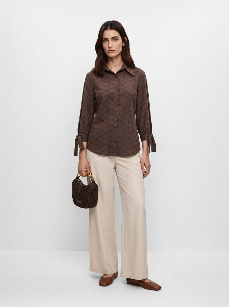Camicia in sangallo dettaglio polsi