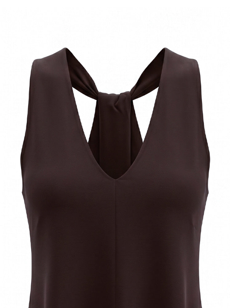 Top smanicato con dettaglio nodo