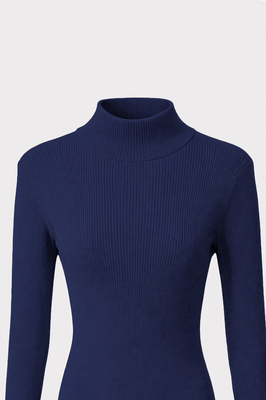 Abito in maglia collo alto