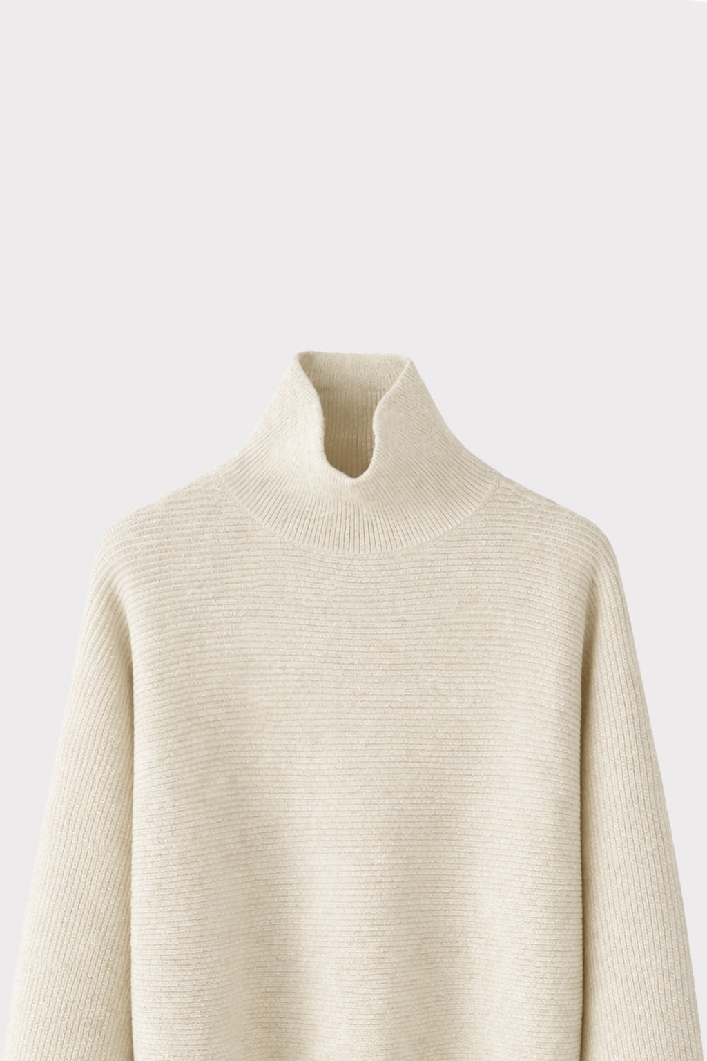 Pullover collo alto costine