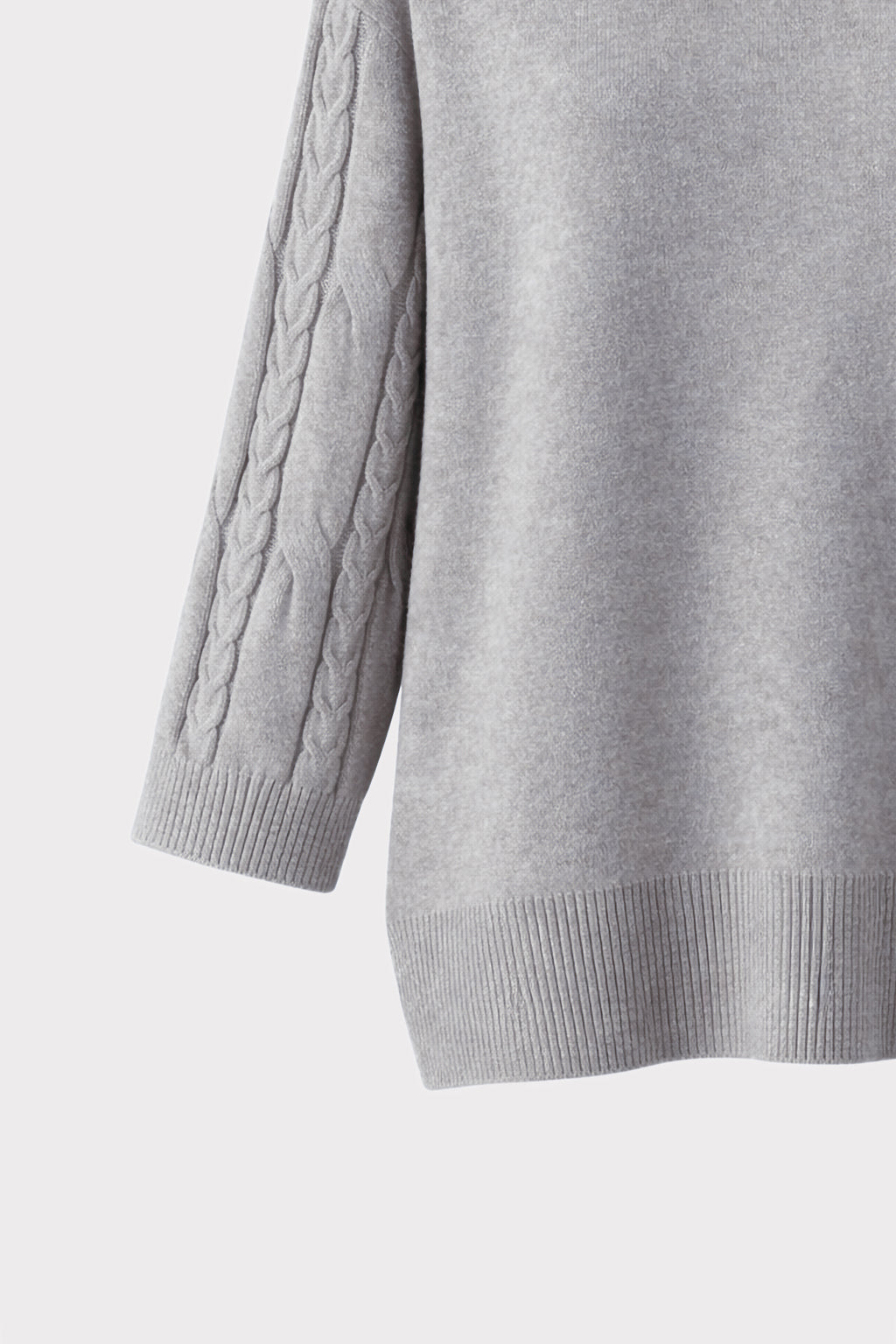 Pullover lungo collo morbido