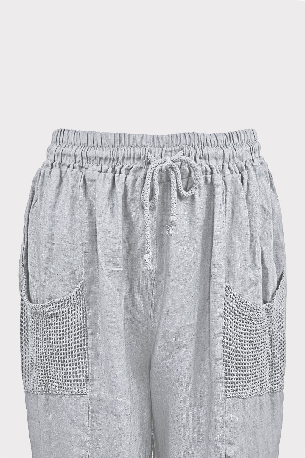 Pantalone con dettaglio rete