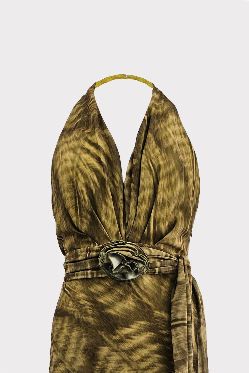 Abito dettaglio rosa scollo halter