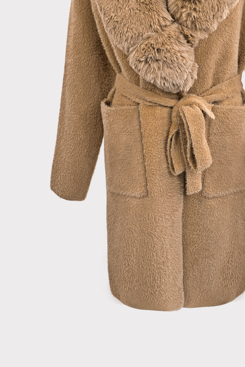 Cappotto collo pelliccia