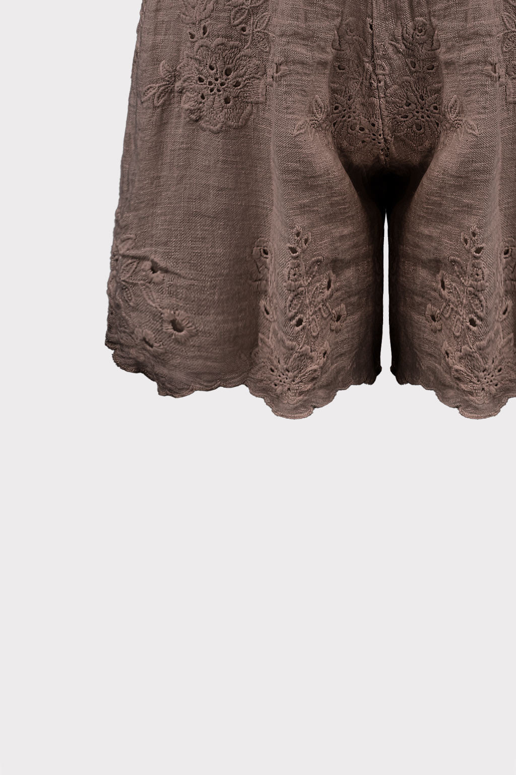 Shorts lino ricamato