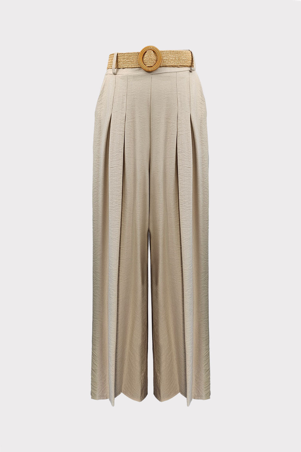 Pantalone ampio con pinces