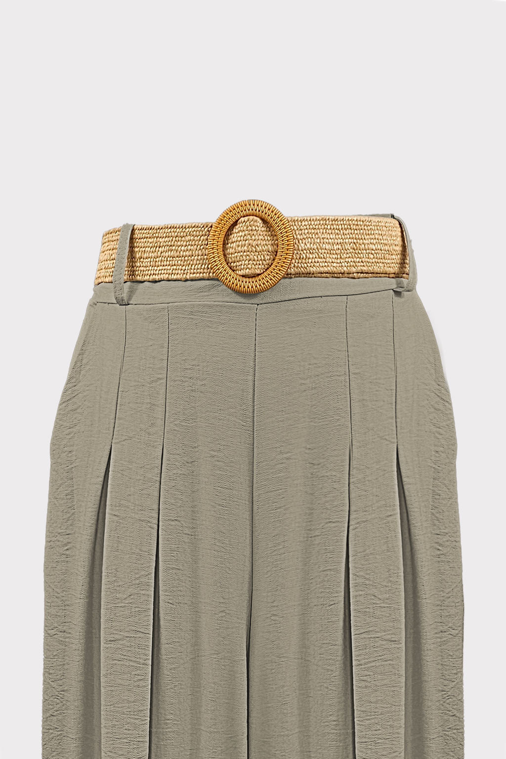 Pantalone ampio con pinces