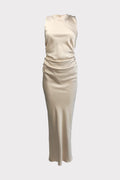 Abito con cut out