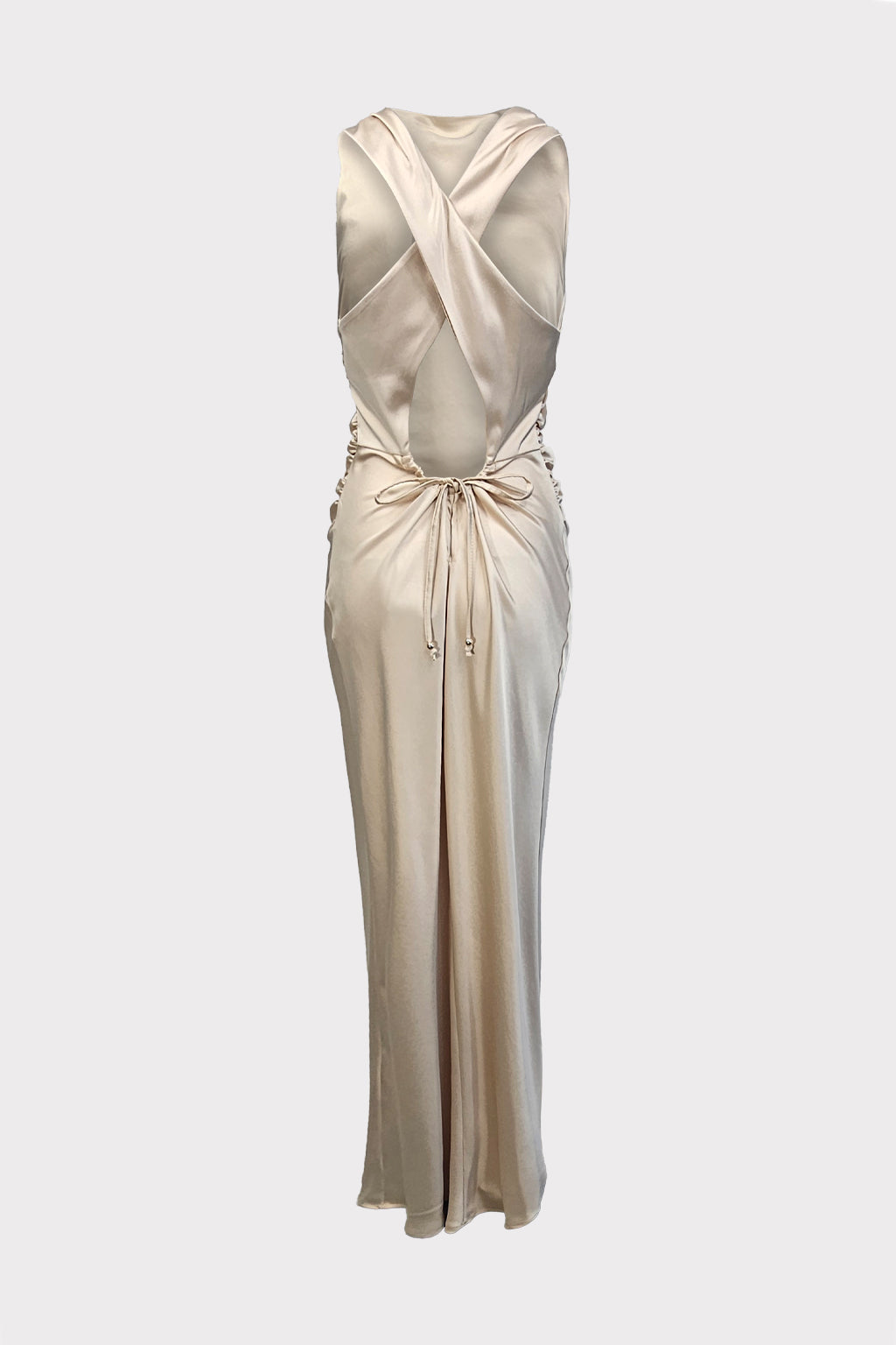 Abito con cut out
